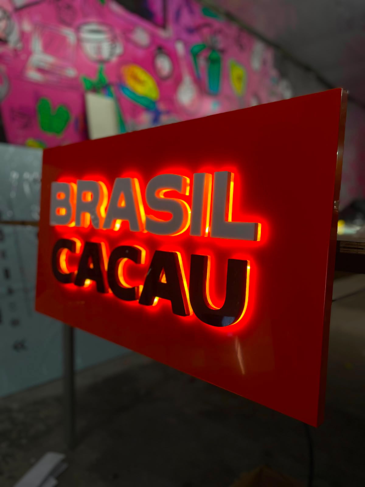 Brasil Cacau - Letreiro Luminoso LED